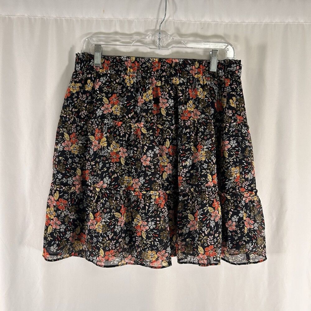 LOFT Mini Skirt Women's Medium Black Floral Pull On Pocketless Elastic Waist